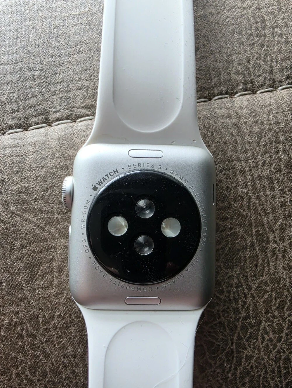 Apple Watch. Series 3. 38mm. Comes With 20 Bands.